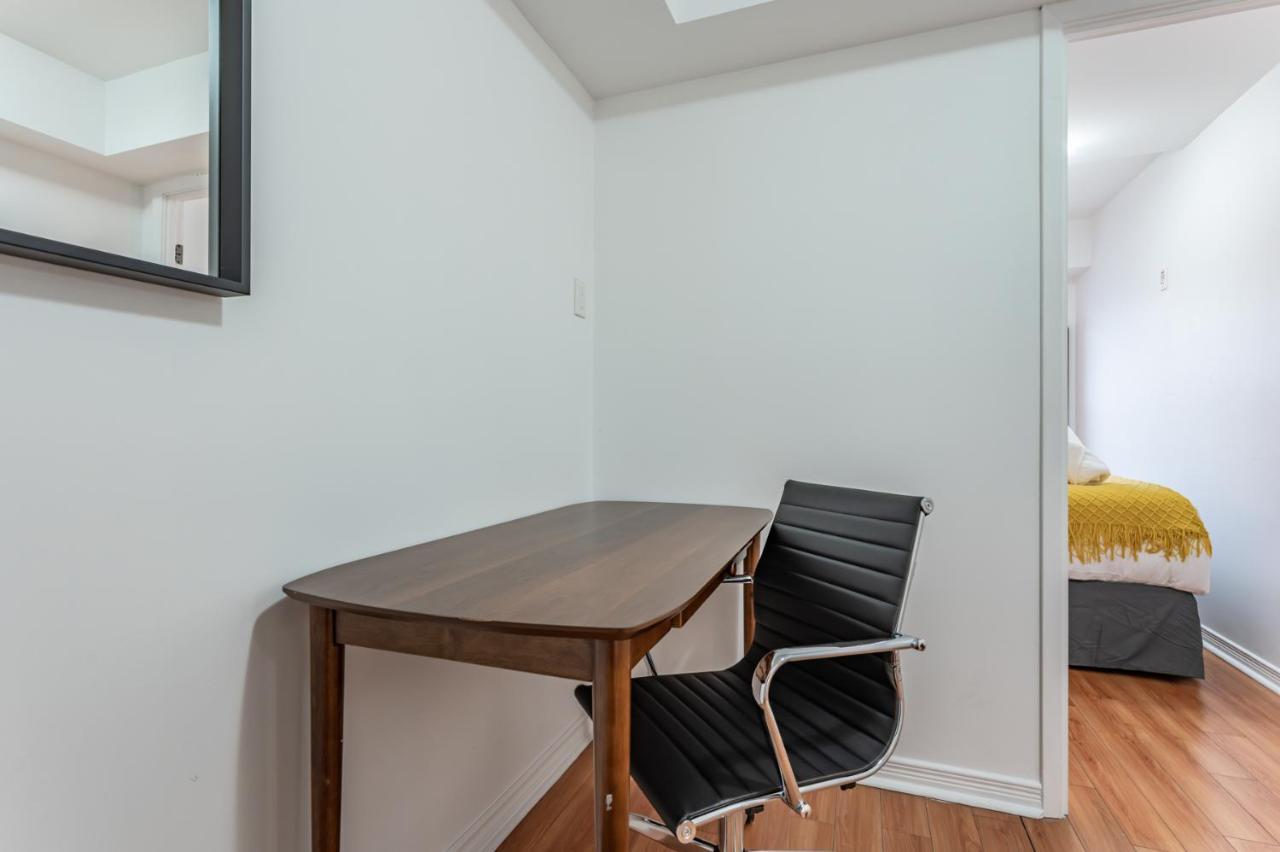 Kensington Market Apartments โตรอนโต ภายนอก รูปภาพ